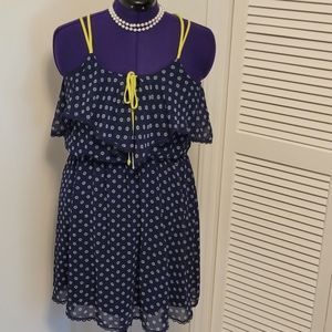 ❣️HP❣️Adorable blue & white with lime spaghetti strap full slip dress Sz: M